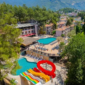 4* Отель Pine Valley